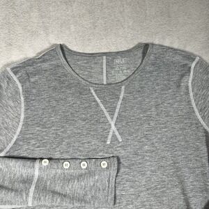 NILS‎ Women's Large Long Sleeve Button Wrist Top Heather Gray